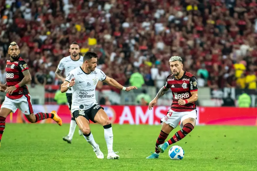 Flamengo x Corinthians Onde assistir, estatísticas e dica de aposta